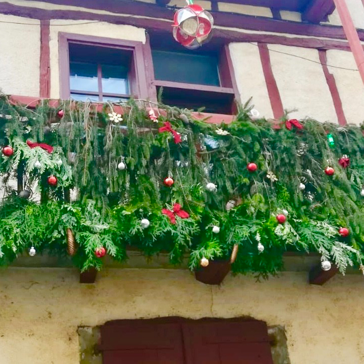 village de noel, decorations lumineuses de noel